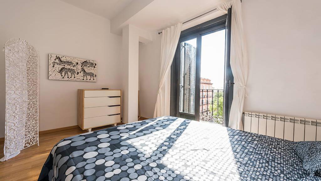 Concepcion Jeronima Apartment Madrid Exterior photo
