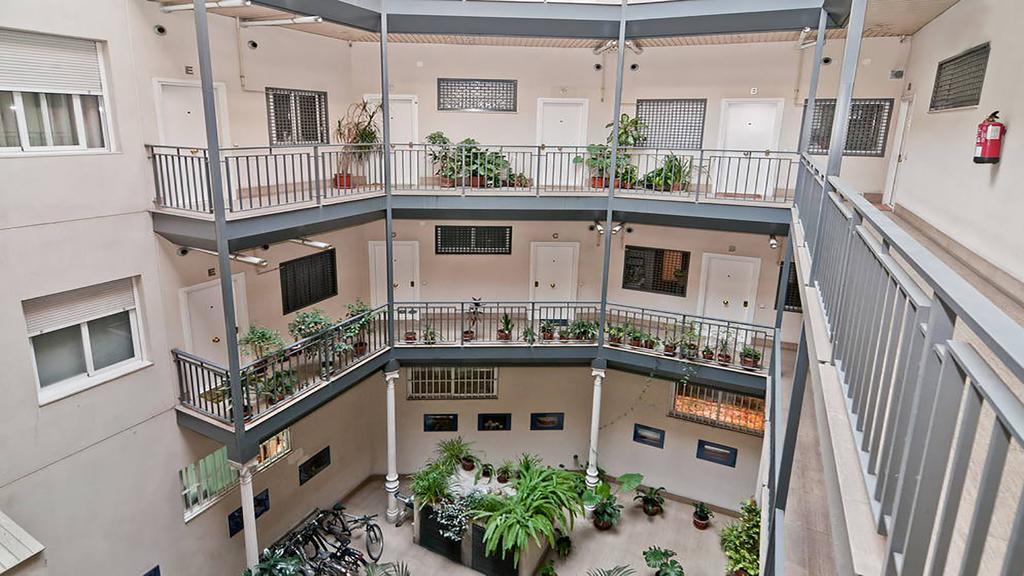 Concepcion Jeronima Apartment Madrid Exterior photo