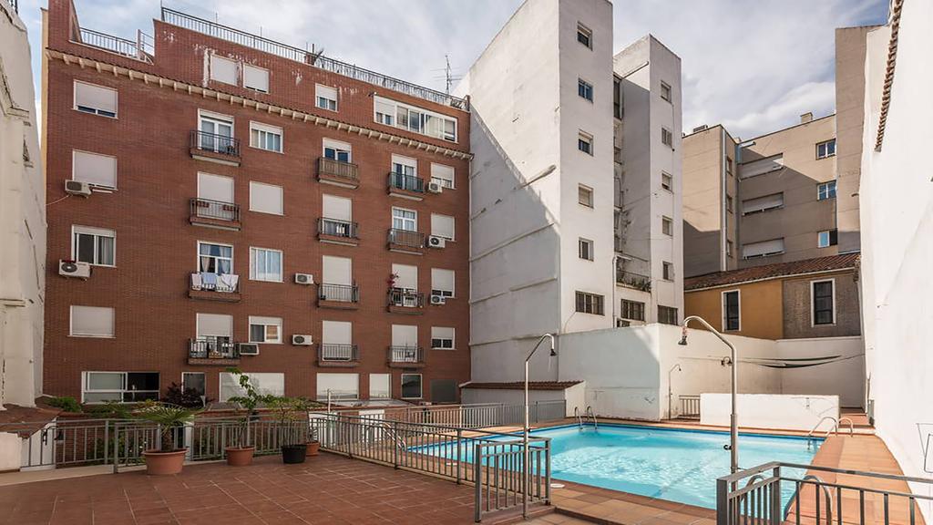 Concepcion Jeronima Apartment Madrid Exterior photo